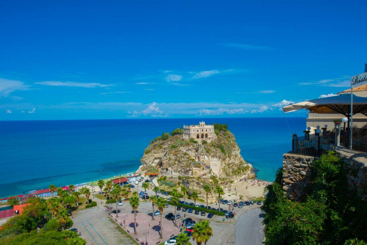 Residenza Porta Romana Tropea Exteriör bild